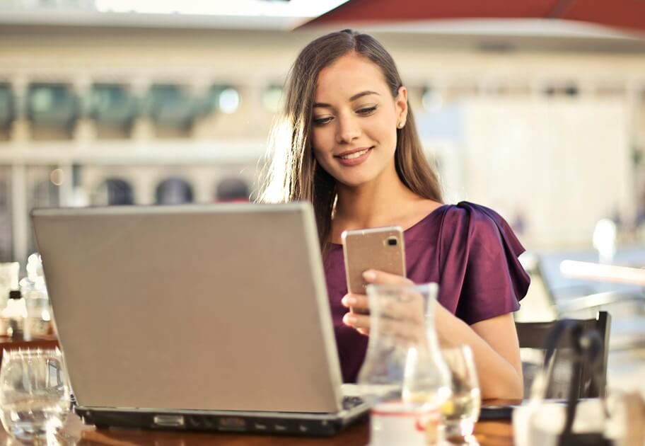 SME owner using SME cash flow solutions 2025 for ATO debt